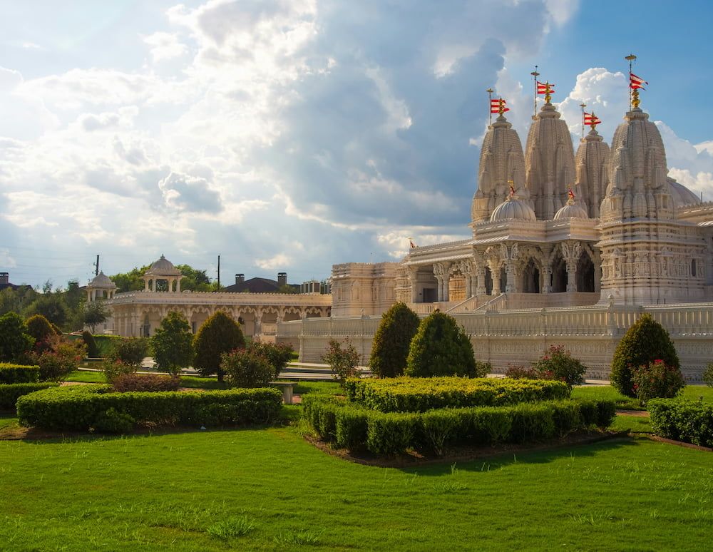 BAPS Shri Swaminarayan Mandir Tempel in Stafford, Houston